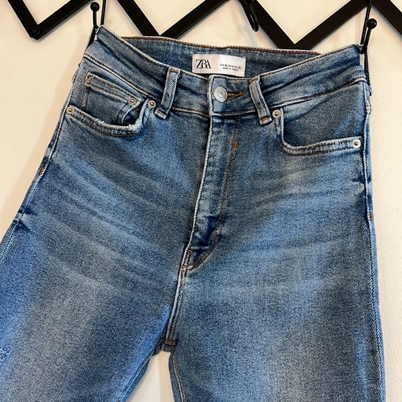 Zara 80’s Denim High Waist Skinny Jeans - Picture 3 of 3